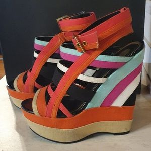 Size 7 Zu colourful wedges